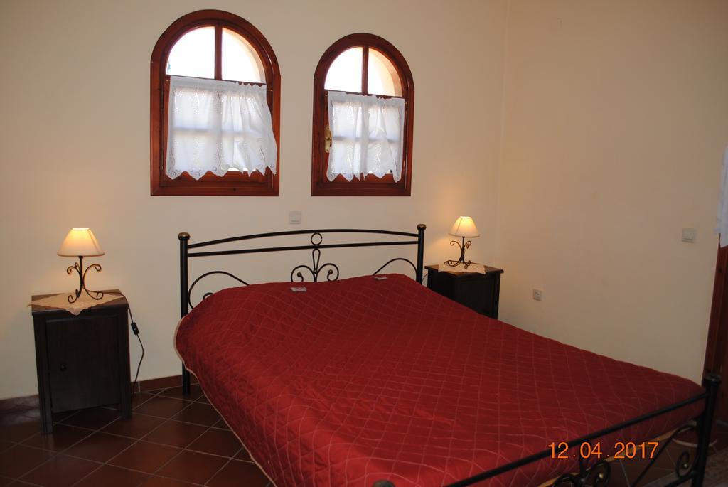 Villa Eora Keri Esterno foto